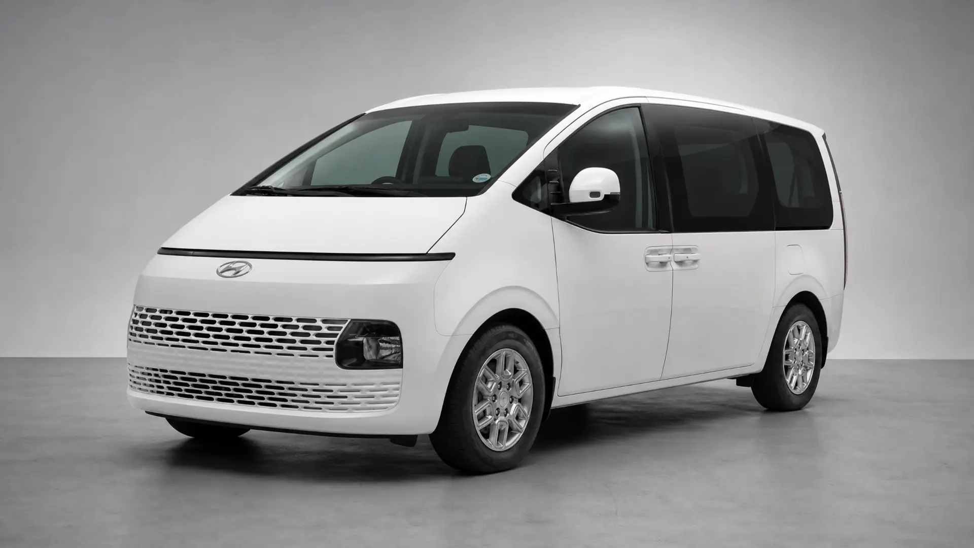Travel1Group Staria Executive van